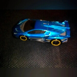 Lamborghini die cast hotwheel RARE
